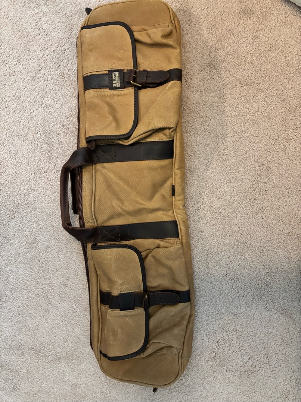 LL Bean Maine Guide Waxed-Canvas Rod Case